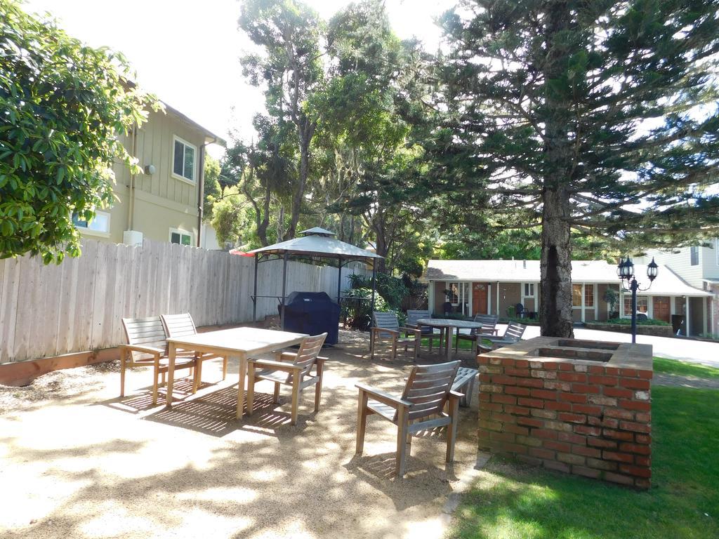 Pine Acres Lodge แปซิฟิกโกรฟ ภายนอก รูปภาพ